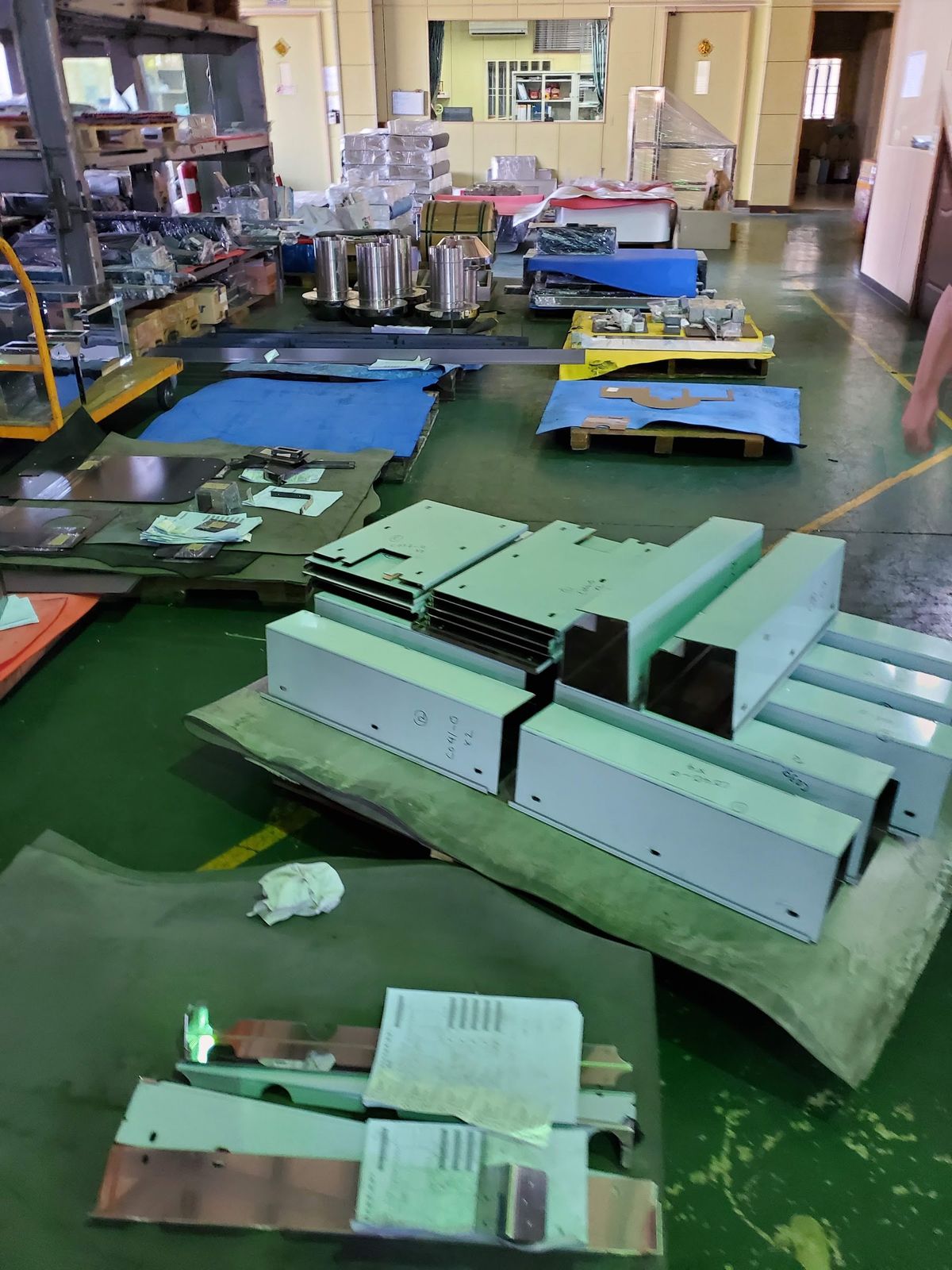Crates and sheet in a factory Jack has walked.